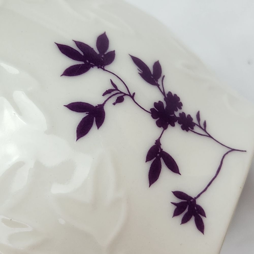 ☕️Starbucks 2006 Embossed Ivory & Purple Floral 9oz Teacup/Mug - Picture 9 of 12